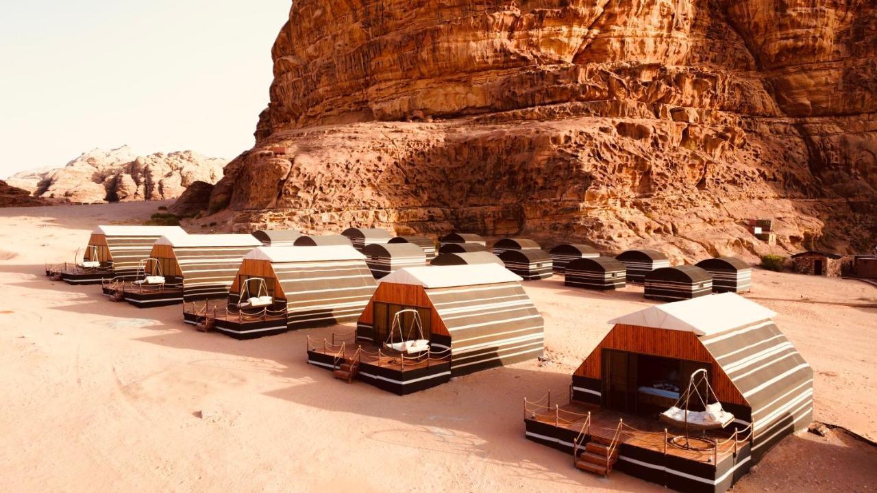 Hotel Stars Camp *